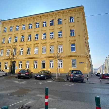 Trendy apartment near Schloss Schönbrunn Wien Exterior foto